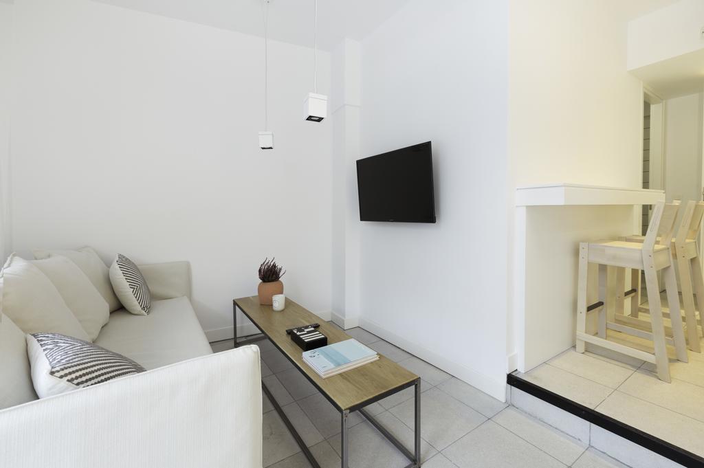 Euryclea Residences Athens Room photo